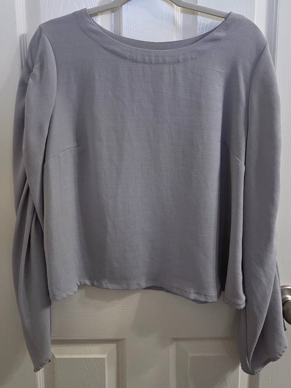 Pre-loved Gray Long Sleeve Blouse | Minimalist Chic | Lightweight & Versatile